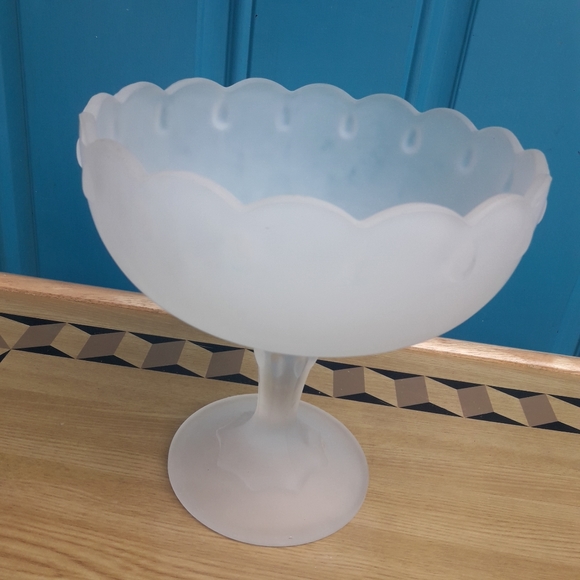 Vintage Glass Pedestal Dish Rare Frosted Glass Indiana Viking Collectible Decor - Picture 3 of 12